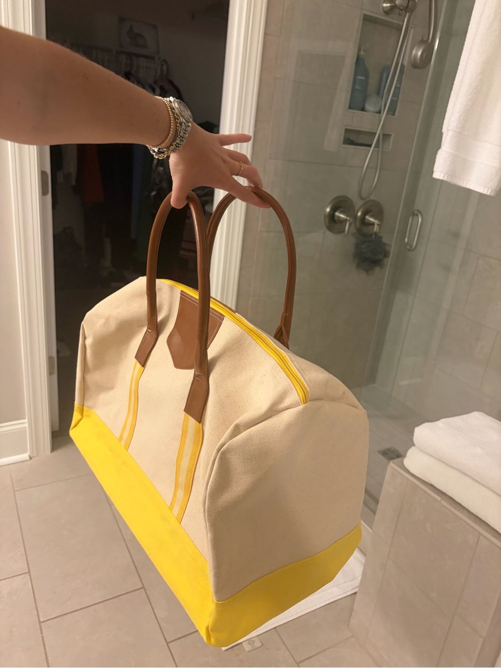 Canvas Weekender Mainstreet Collection